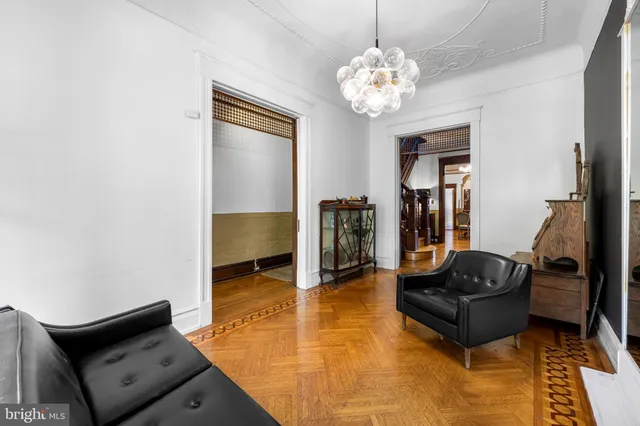 $2,700 | 3314 Auchentoroly Terrace, Baltimore, MD 21217