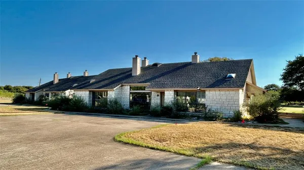 $2,499,000 | 17099 Trailwood Drive, Unit 1428, Whitney, TX 76692