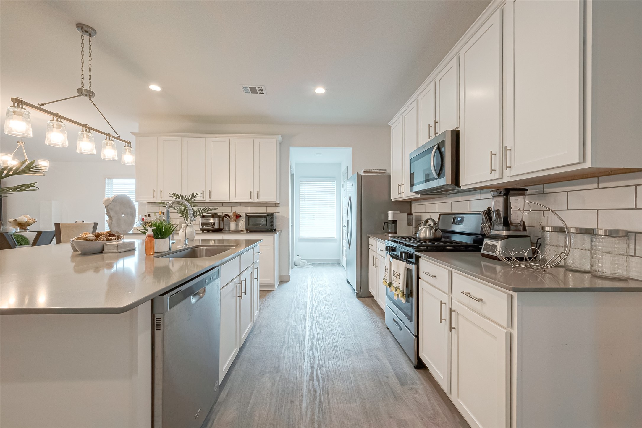 17 Desert Spring Lane Manvel, TX 77578 - Photo 10 of 29