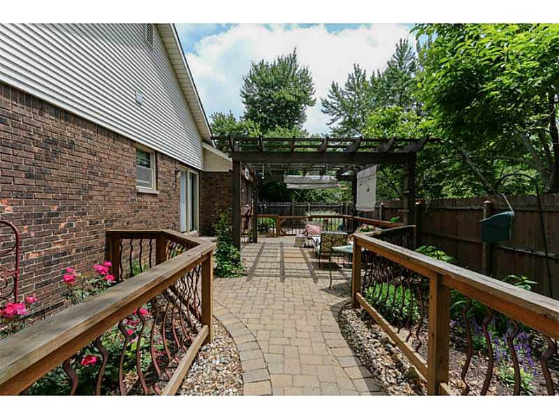 8114 Lieber Road Indianapolis, IN 46260 - Photo 20 of 21 Gallery Image 20