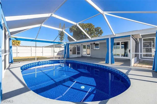 $339,900 | 1091 Lovely Lane, North Fort Myers, FL 33903