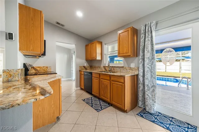 $339,900 | 1091 Lovely Lane, North Fort Myers, FL 33903