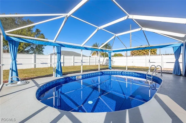 $339,900 | 1091 Lovely Lane, North Fort Myers, FL 33903