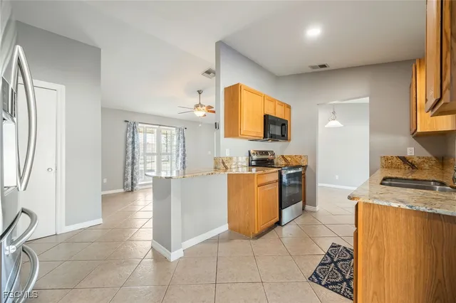 $339,900 | 1091 Lovely Lane, North Fort Myers, FL 33903