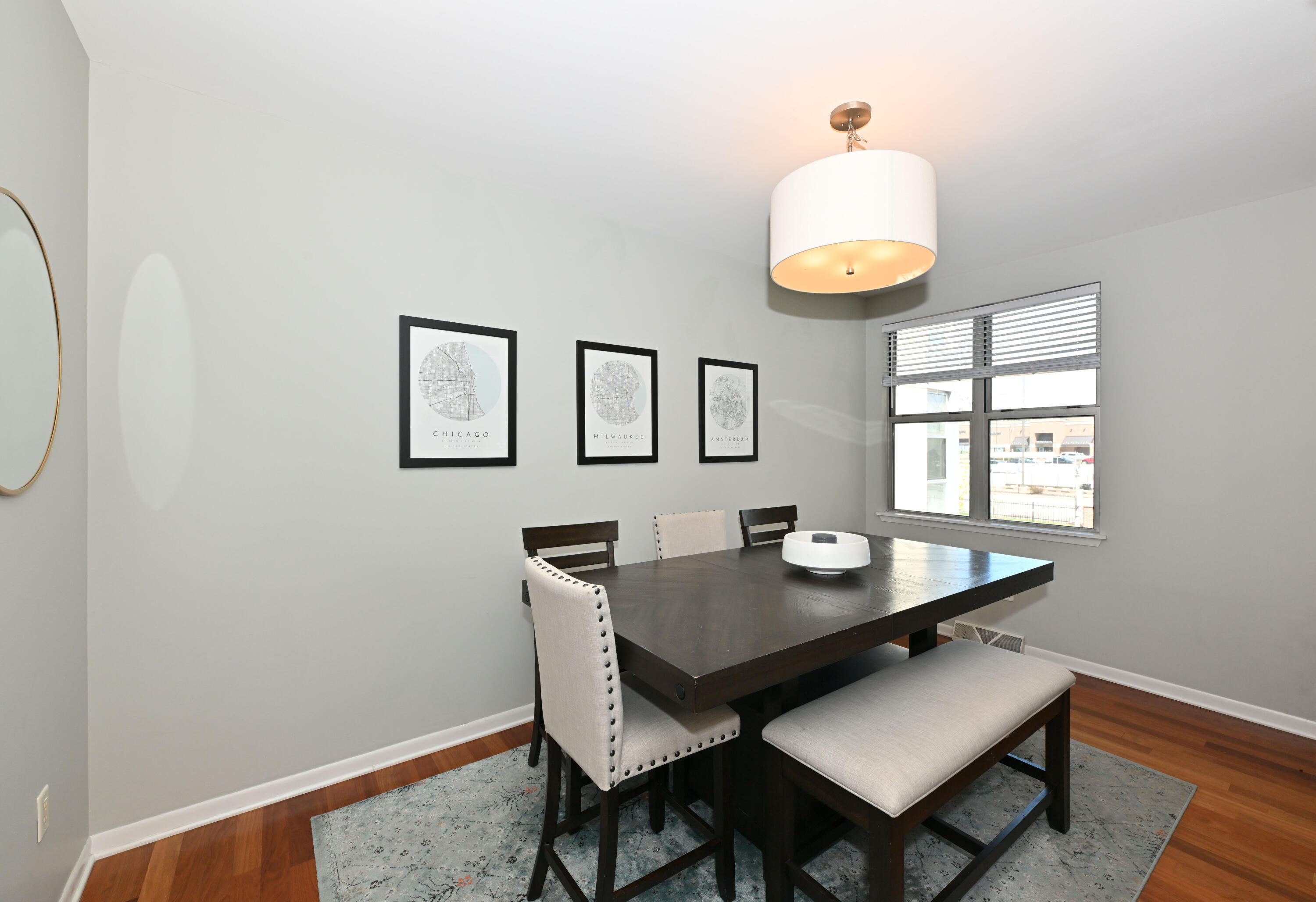 2136 North Commerce Street Milwaukee, WI 53212 - Photo 8 of 31 Dining Zone