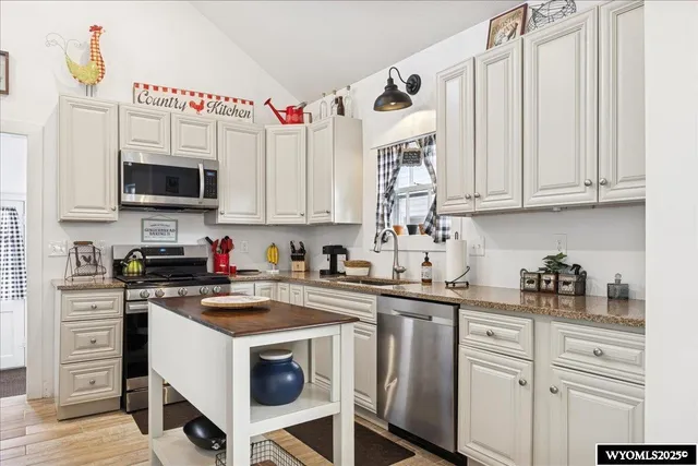 $435,000 | 632 Main Street, Evanston, WY 82930