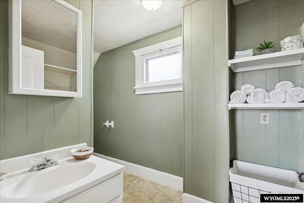 $423,000 | 632 Main Street, Evanston, WY 82930