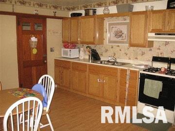 501 South Main Street Belle Rive, IL 62810 - Photo 6 of 14