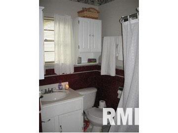 501 South Main Street Belle Rive, IL 62810 - Photo 10 of 14