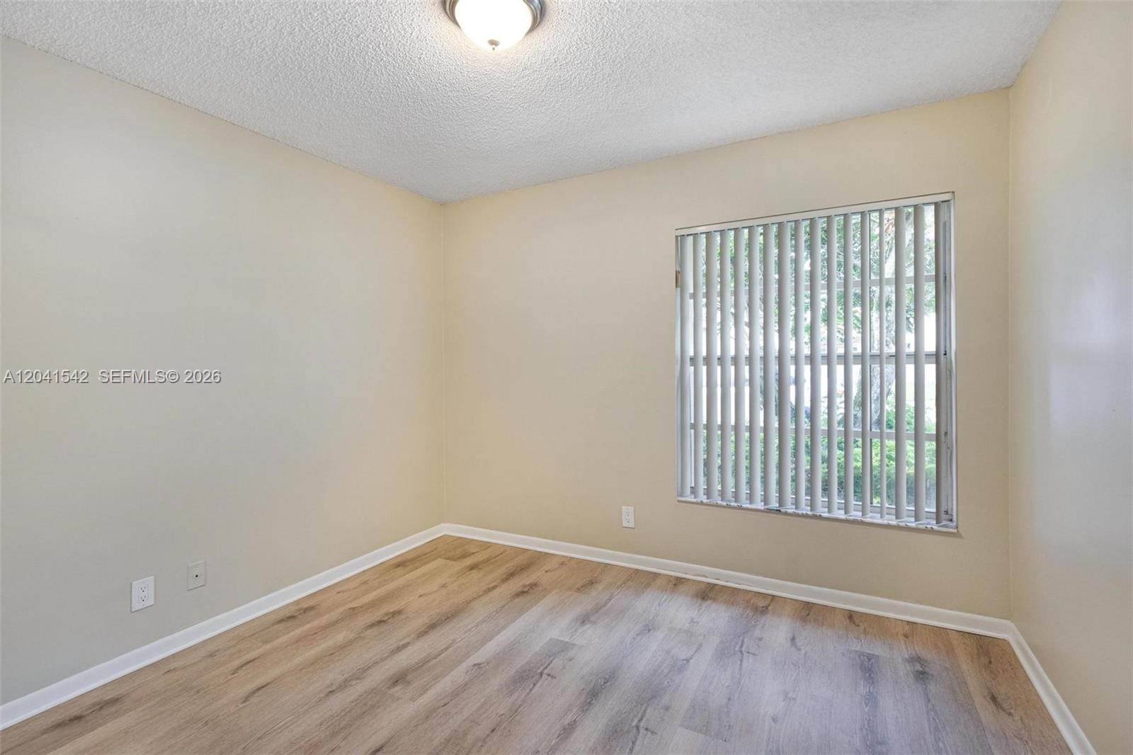 1513 Garden Road Weston, FL 33326 - Photo 12 of 25