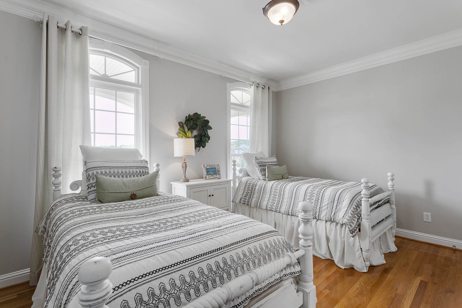 1479 Ridley Drive Franklin, TN 37064 - Photo 27 of 40 a bedroom with two beds and a window