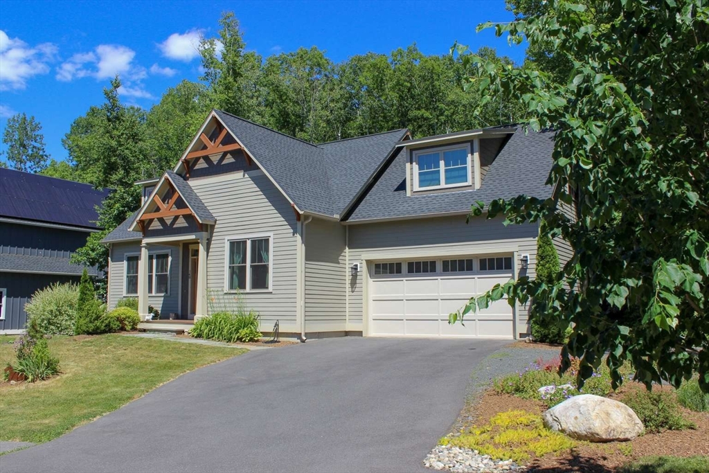 17 Stone Ridge Drive Northampton, MA 01062 - Photo 3 of 9