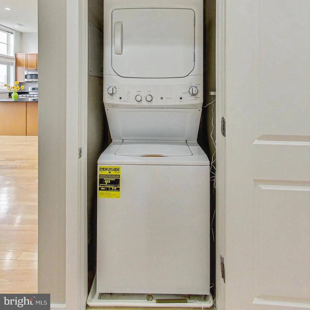 181 East Reed Avenue, Unit 413 Alexandria, VA 22305 - Photo 20 of 40 Laundry in the unit!