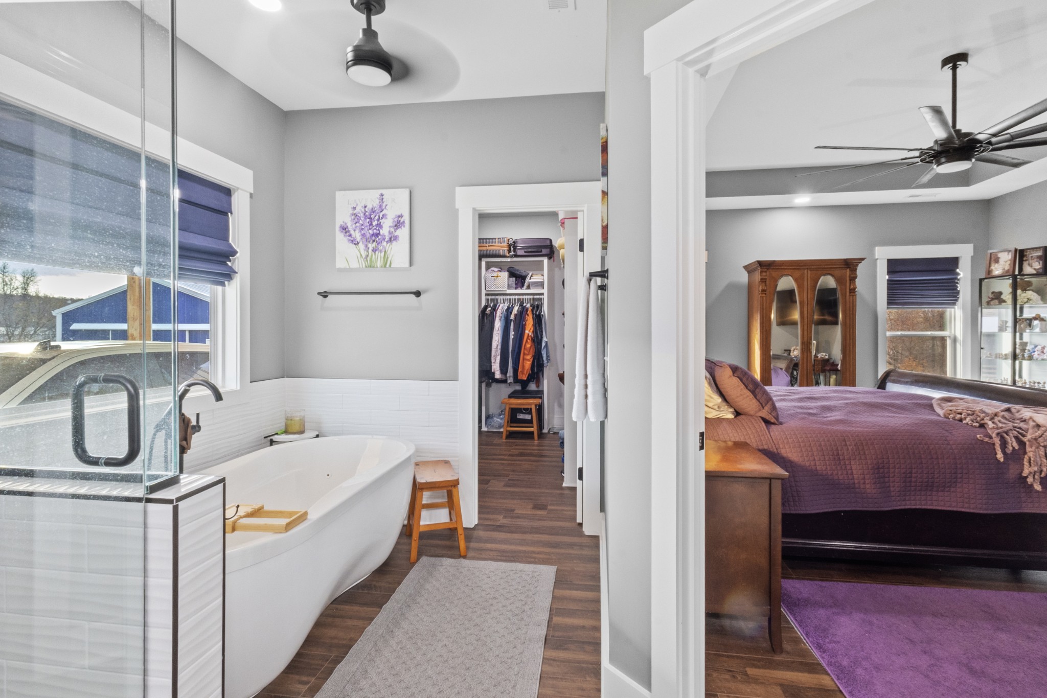 249 Claypool Road Bethpage, TN 37022 - Photo 24 of 53 a en suite spacious bathroom with a granite countertop tub and a sink