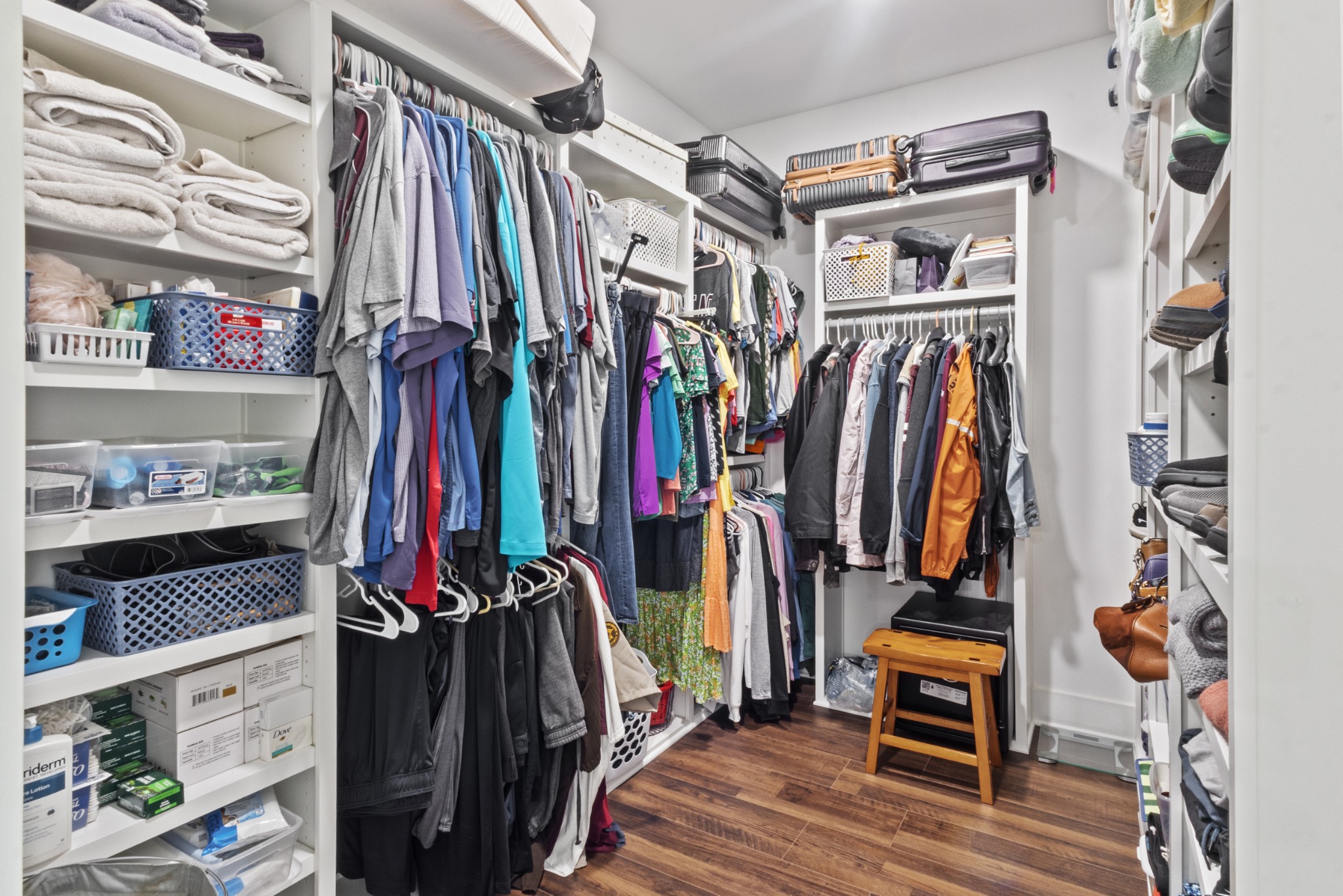249 Claypool Road Bethpage, TN 37022 - Photo 25 of 53 a view of walk in closet with clothes and shoes