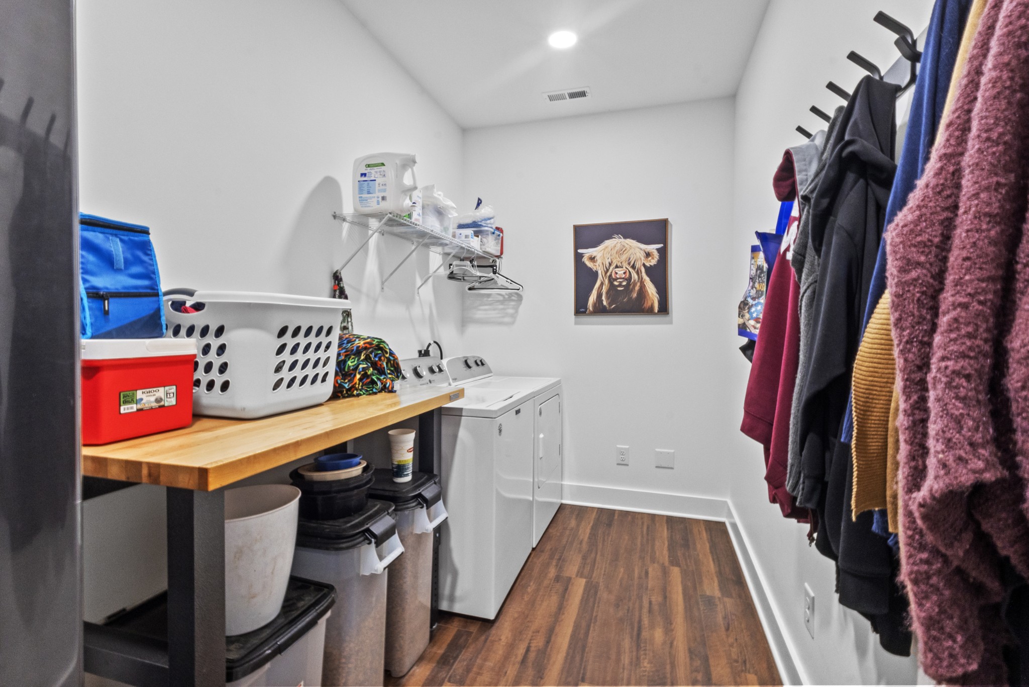 249 Claypool Road Bethpage, TN 37022 - Photo 27 of 53 a view of walk in closet with clothes and shoes