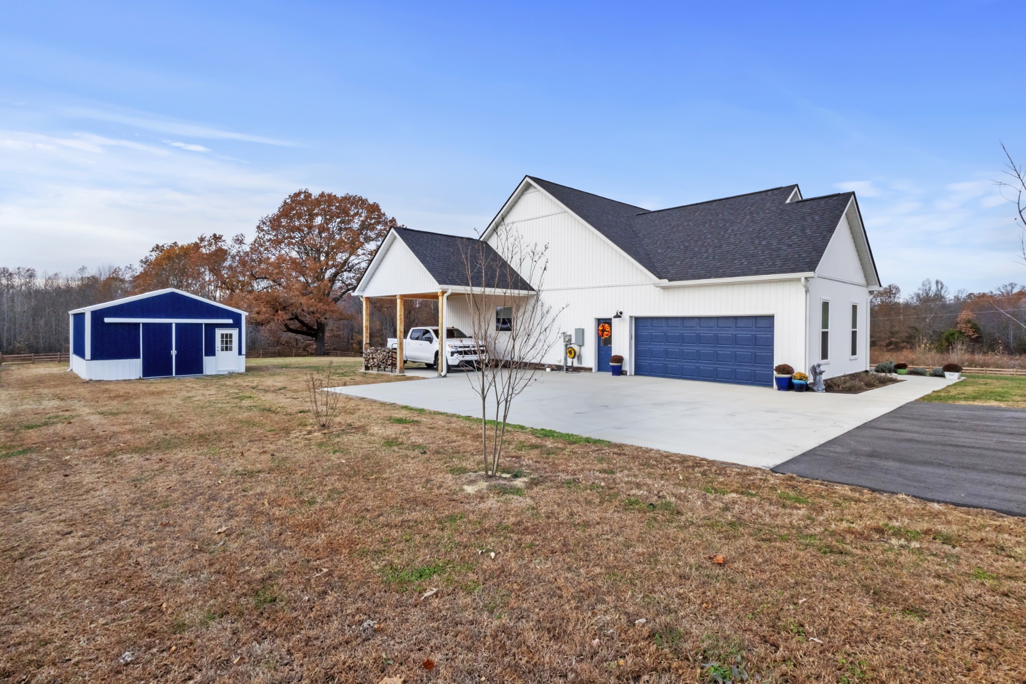 249 Claypool Road Bethpage, TN 37022 - Photo 37 of 53 a view of large house with wooden floor
