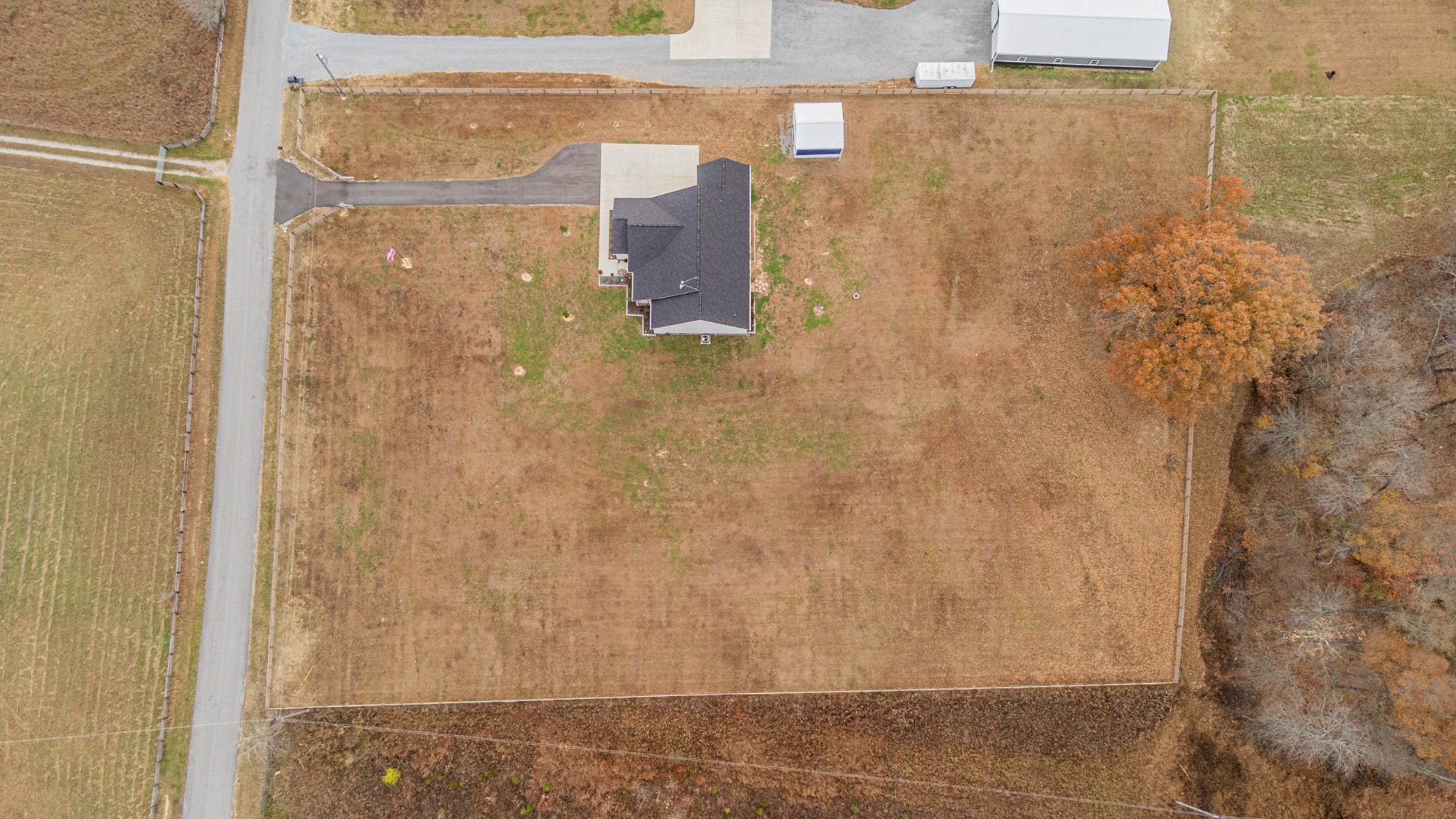 249 Claypool Road Bethpage, TN 37022 - Photo 51 of 53 a bathroom with a shower