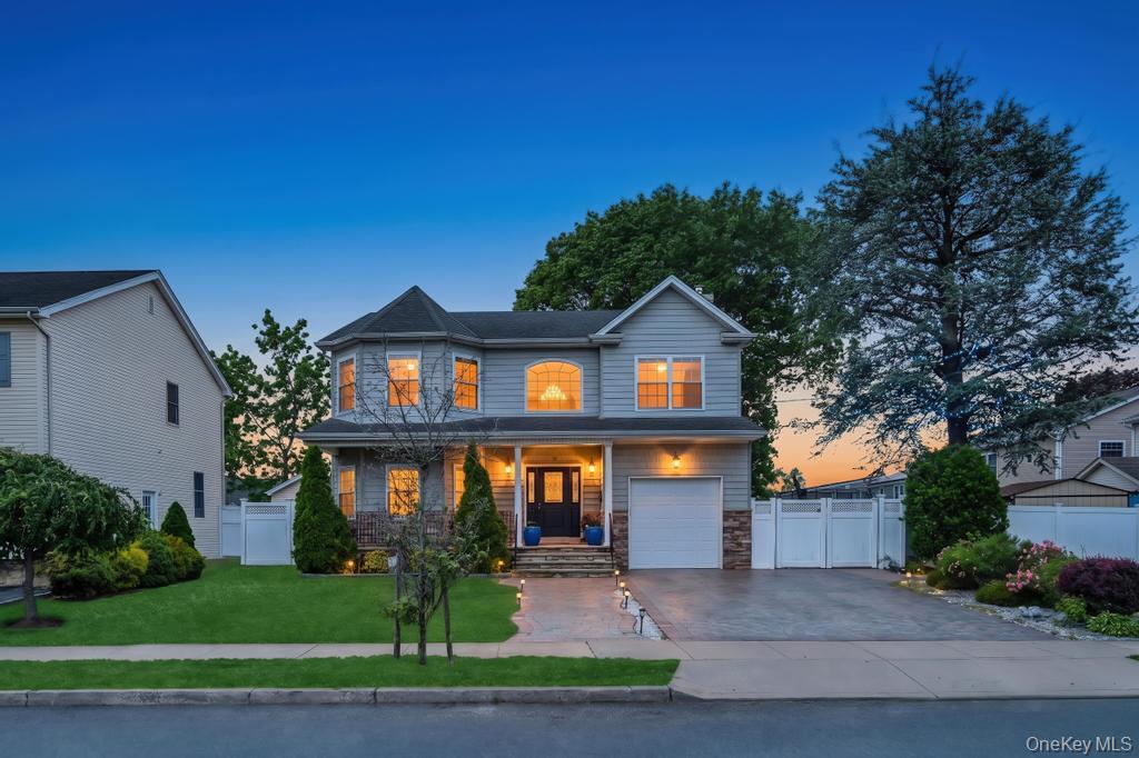 14 Kent Road Valley Stream, NY 11580 - Photo 1 of 31