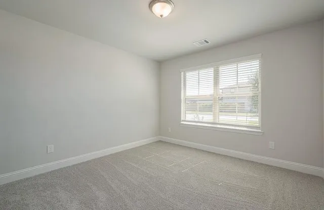 $2,800 | 13317 Silver Egret Lane, Texas City, TX 77568