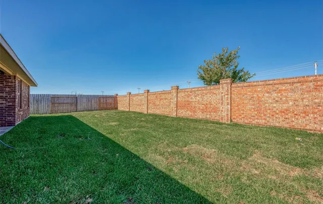 $2,800 | 13317 Silver Egret Lane, Texas City, TX 77568