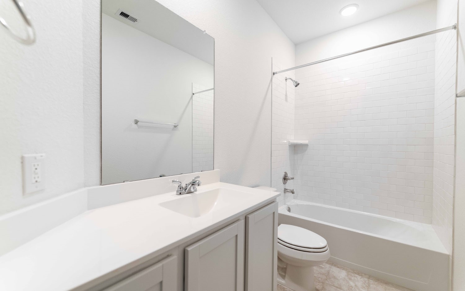 428 Monarch Trail Huntsville, TX 77340 - Photo 15 of 16 a bathroom with a sink a toilet and shower