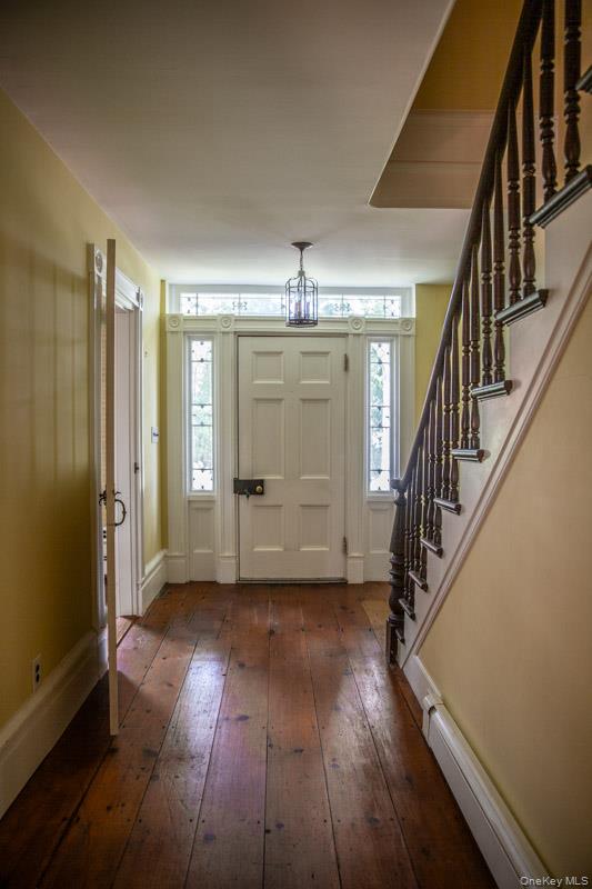 750 Reeve Avenue Mattituck, NY 11952 - Photo 5 of 27 Gallery Image 5