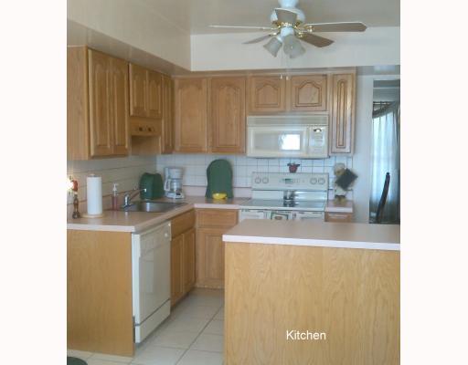 288 Holyoke Road Butler, PA 16001 - Photo 16 of 17 Kitchen.