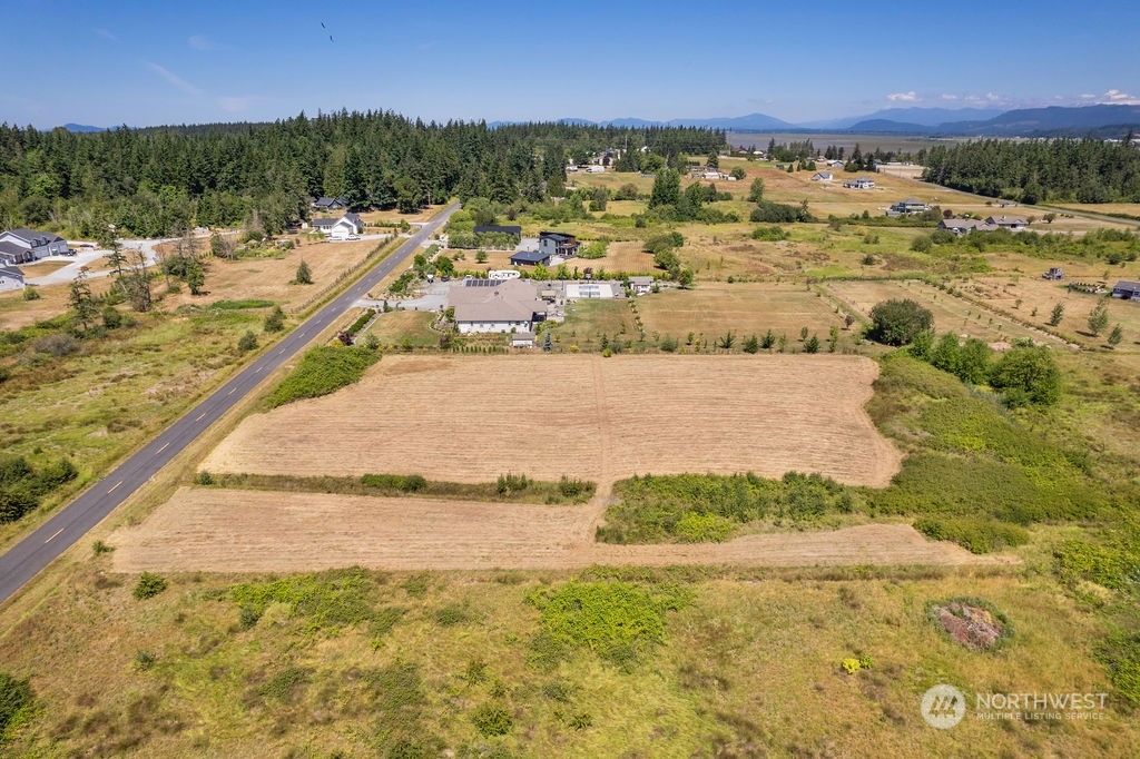 604 Ell Road Camano Island, WA 98282 - Photo 4 of 9 Gallery Image 4