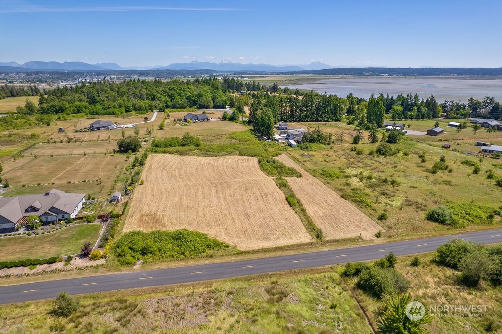 604 Ell Road Camano Island, WA 98282 - Photo 7 of 9 Gallery Image 7
