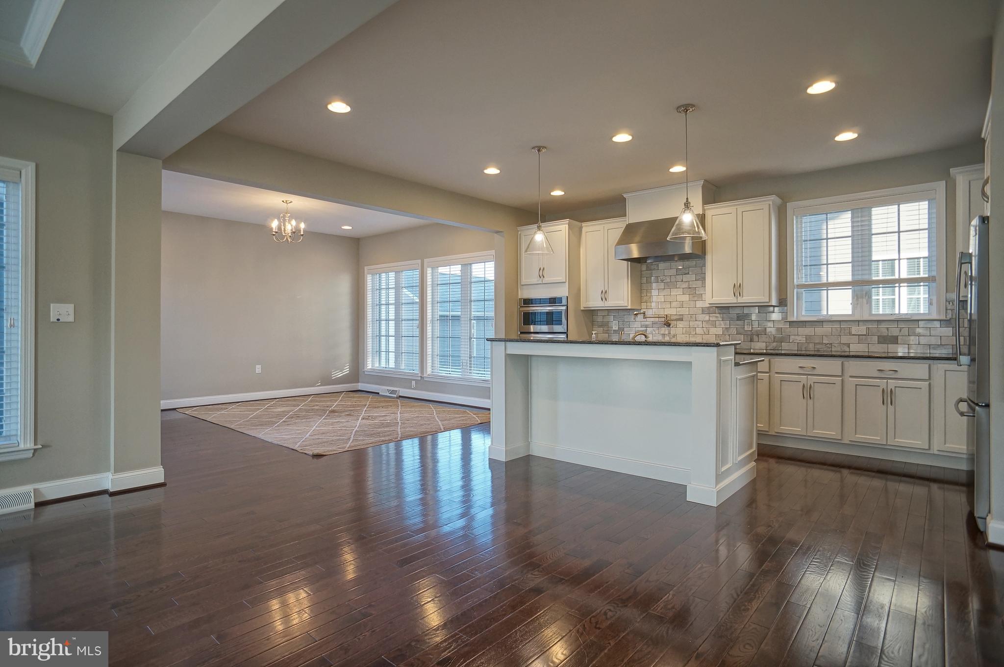 428 Line Road Mechanicsburg, PA 17050 - Photo 12 of 39 Kitchen is open to the morning room