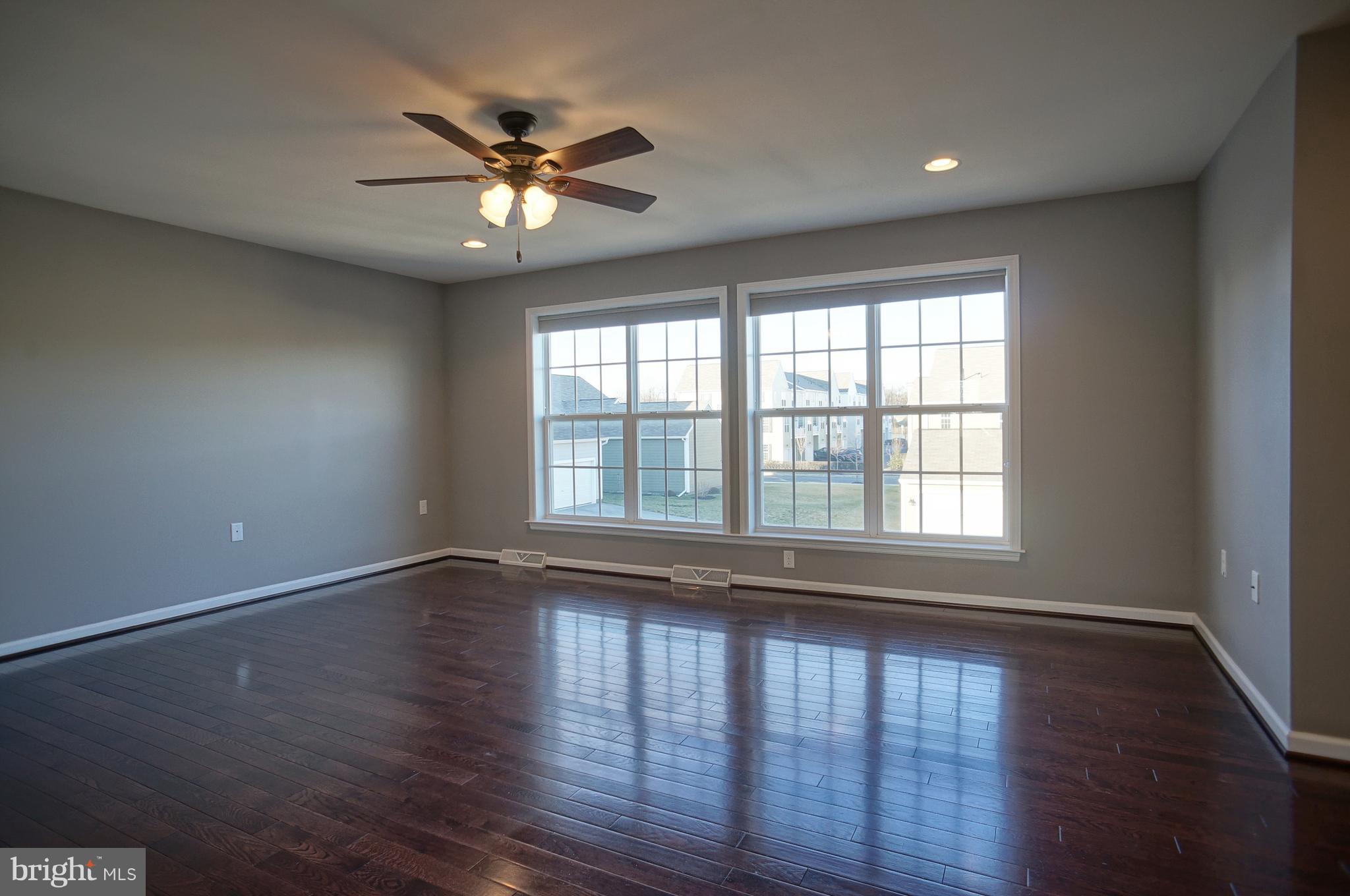 428 Line Road Mechanicsburg, PA 17050 - Photo 23 of 39 Master bedroom