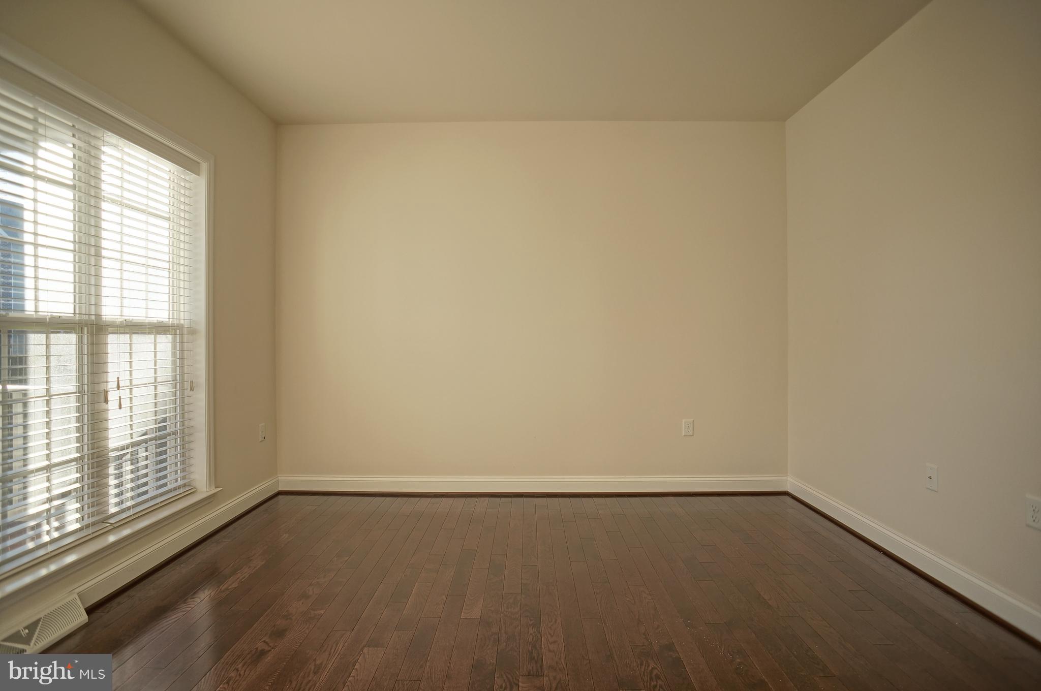 428 Line Road Mechanicsburg, PA 17050 - Photo 10 of 39 Office or formal living room