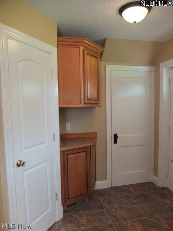 Kitchen pantry