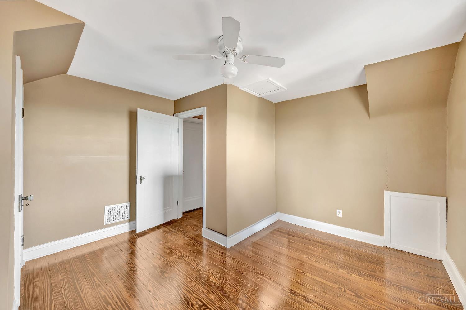 3962 School Section Road Cheviot, OH 45211 - Photo 26 of 34 Gallery Image 26
