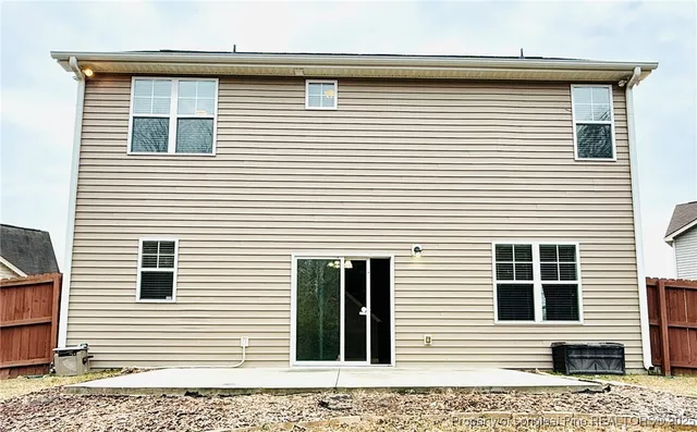 $1,700 | 2100 Feathercombe Court, Fayetteville, NC 28306