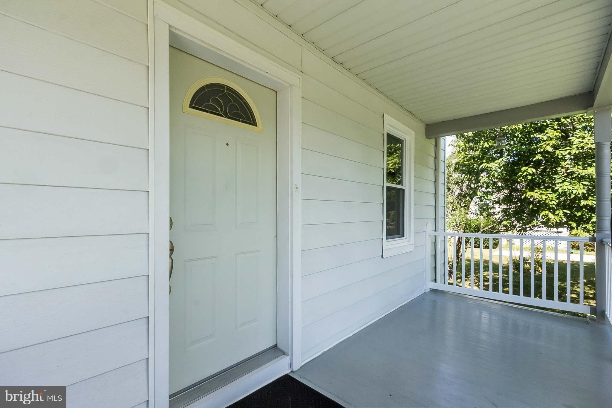 5506 Tramore Road Baltimore, MD 21214 - Photo 4 of 30 a view of front door
