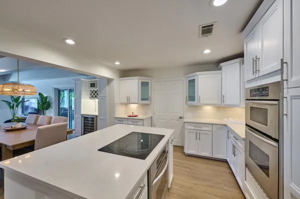 $15,500 | 100 Neptune Drive, Hypoluxo, FL 33462