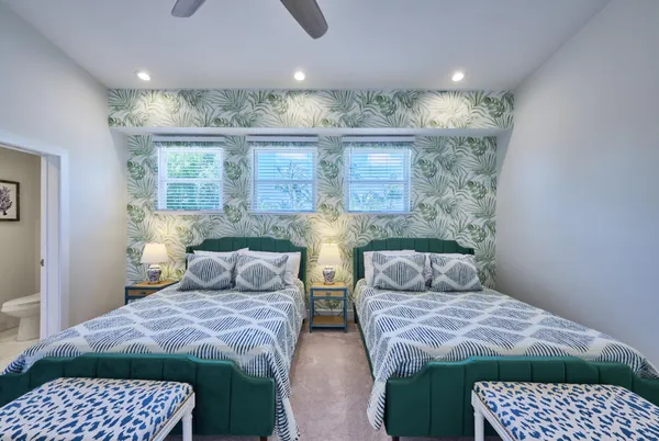 $15,500 | 100 Neptune Drive, Hypoluxo, FL 33462