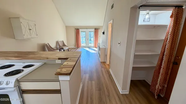 $175,000 | 1310 Harbourside Drive, Unit 13091310, New Bern, NC 28560