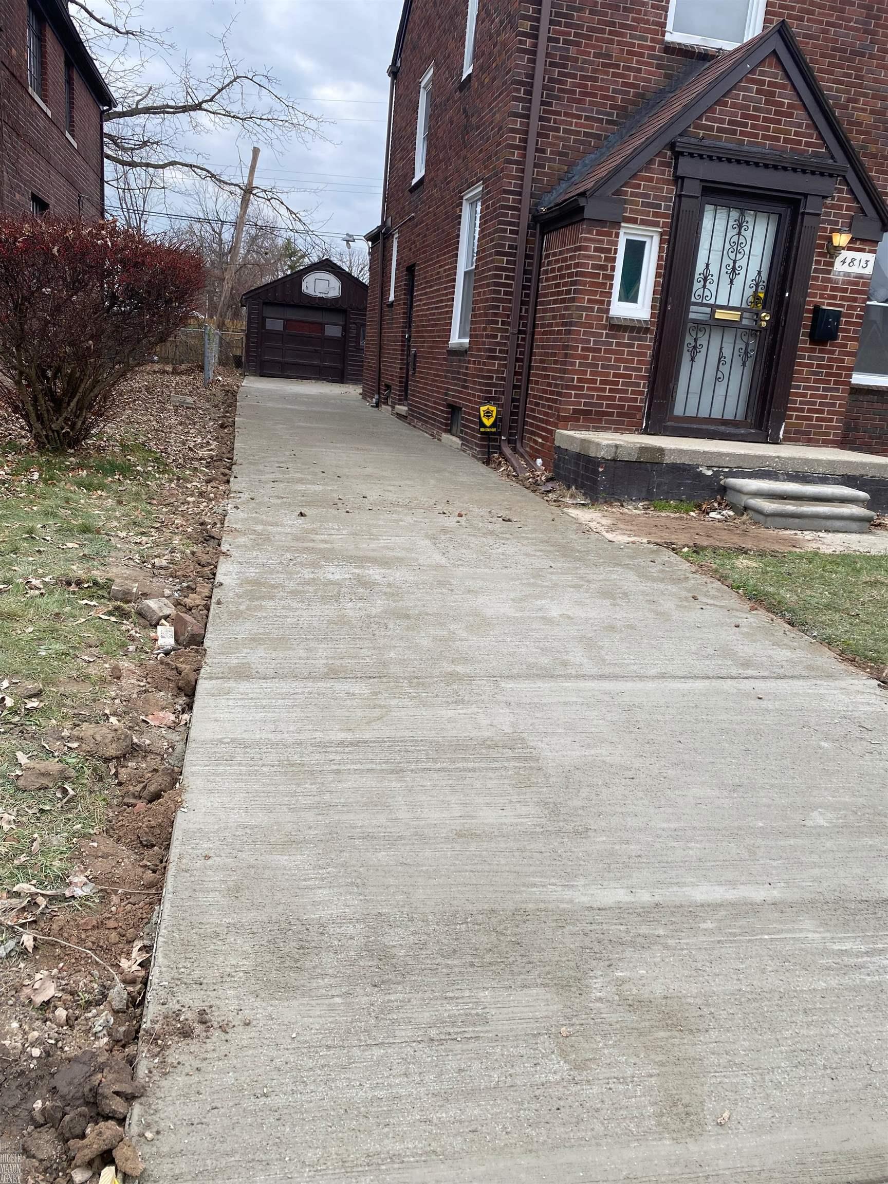 4813 Devonshire Road Detroit, MI 48224 - Photo 30 of 30 50136884-1EC60B39-357F-45BC-944D-1C23E093AD93.JPG
