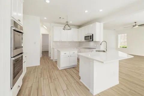 $985,000 | 12207 Carlsbad Drive, Austin, TX 78738
