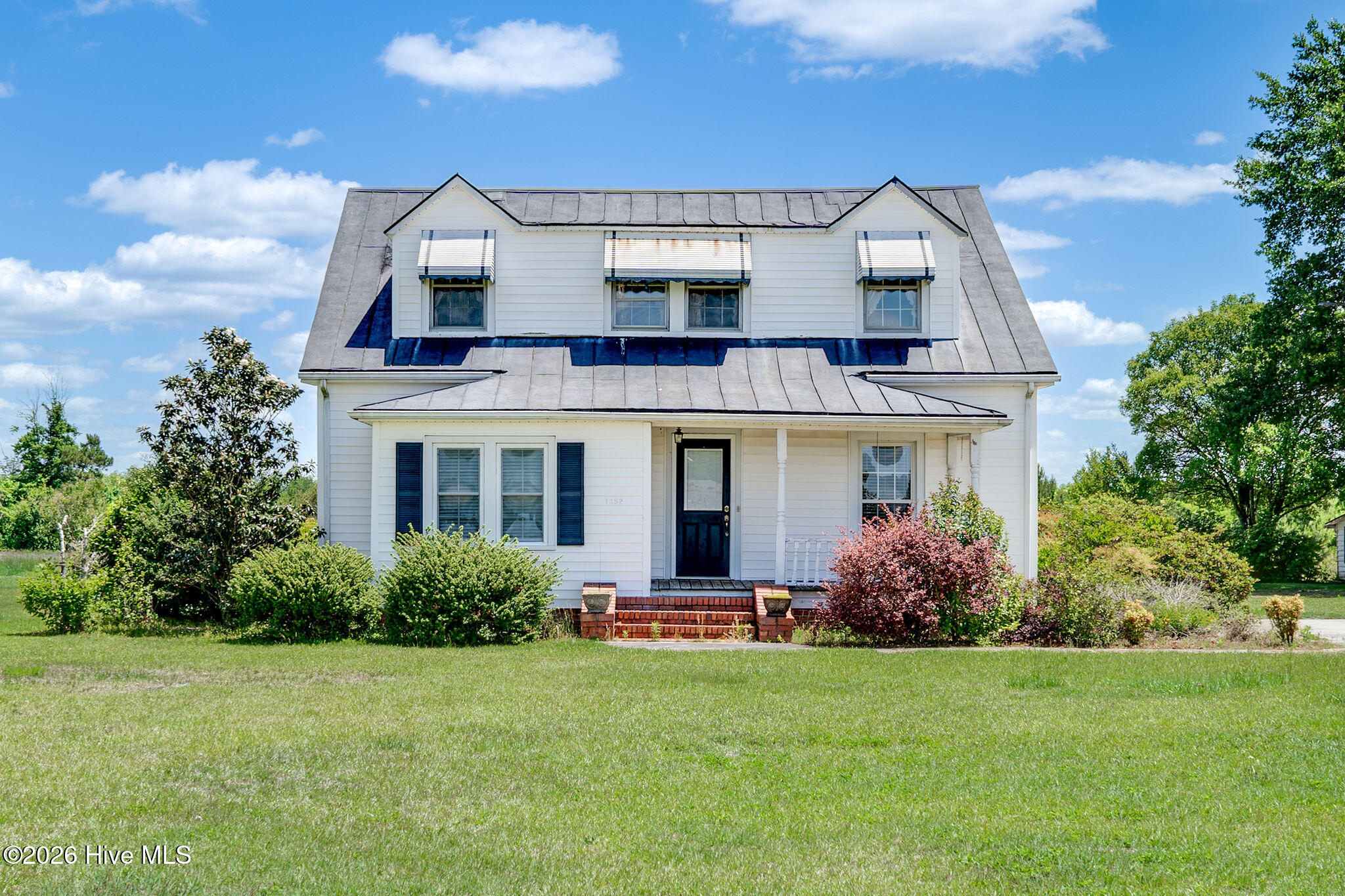 1352 Cornwallis Road Rose Hill, NC 28458 - Photo 1 of 42