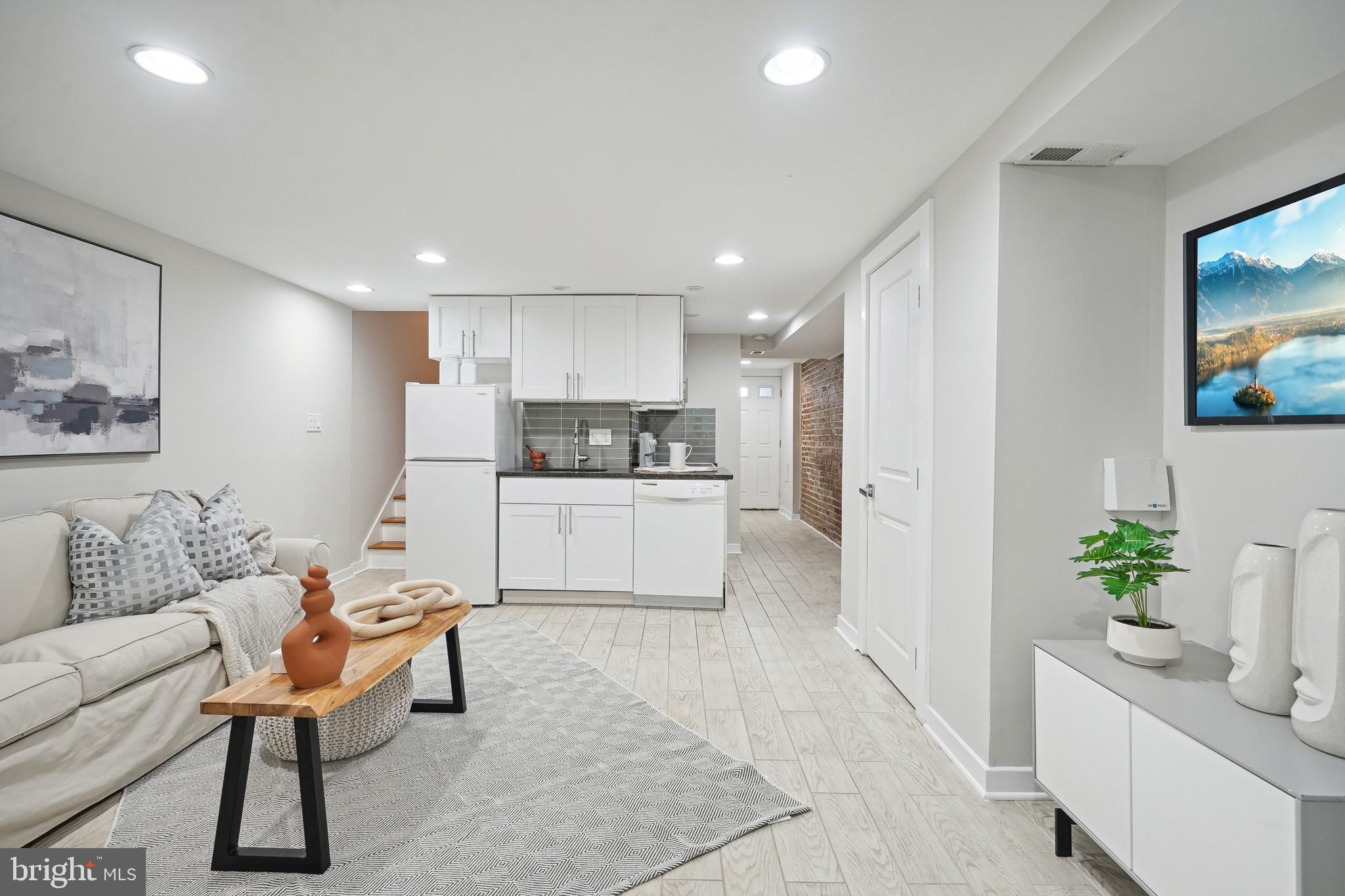 608 G Street Northeast Washington, DC 20002 - Photo 24 of 42 Gallery Image 24