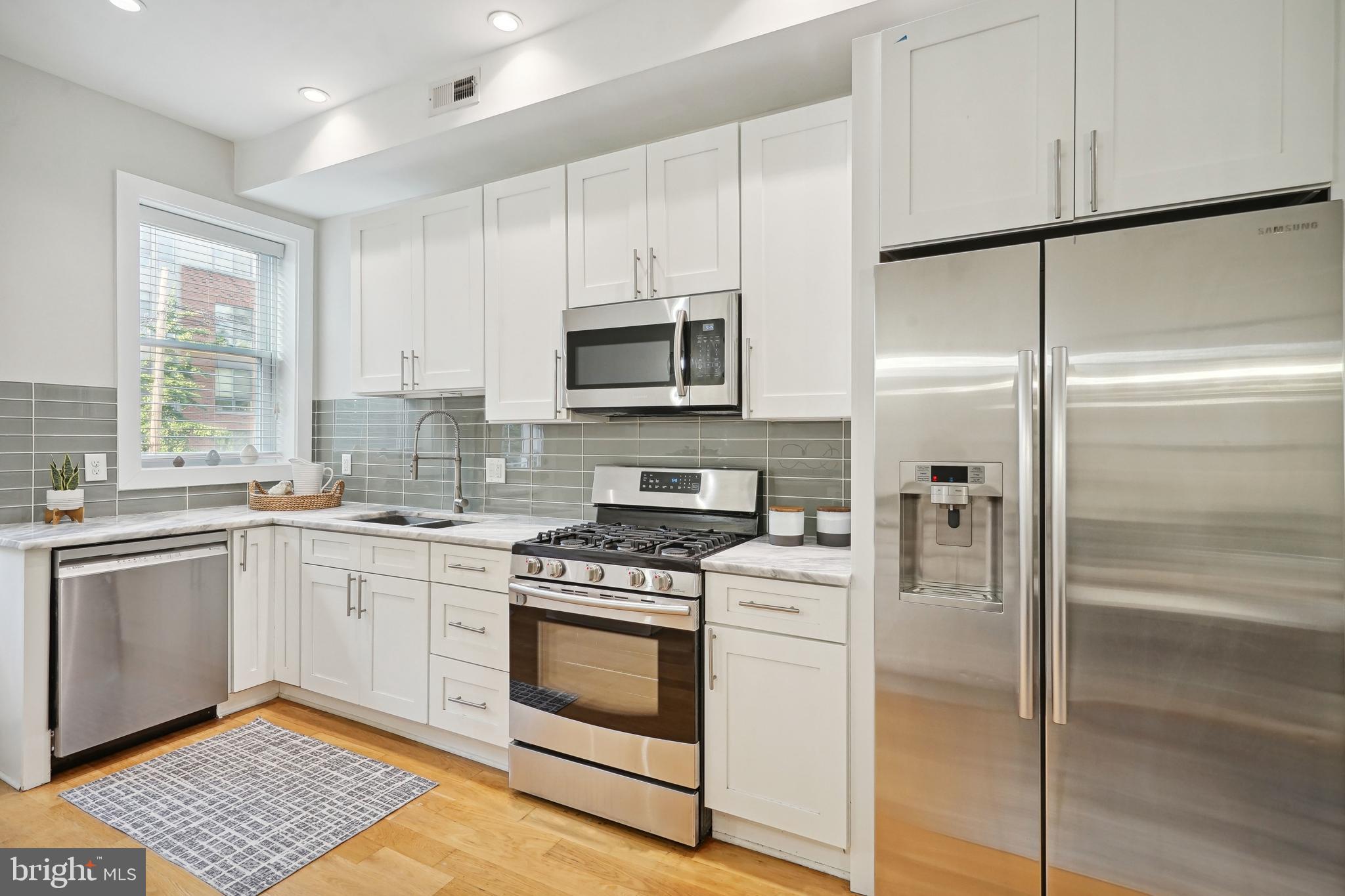 608 G Street Northeast Washington, DC 20002 - Photo 9 of 42 Gallery Image 9