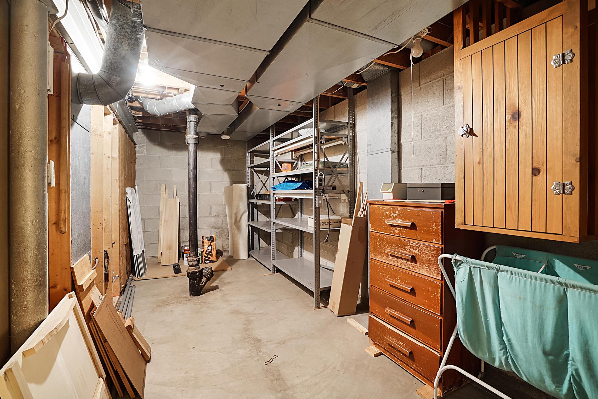 2041 Jervis Road Columbus, OH 43221 - Photo 27 of 35 Gallery Image 27