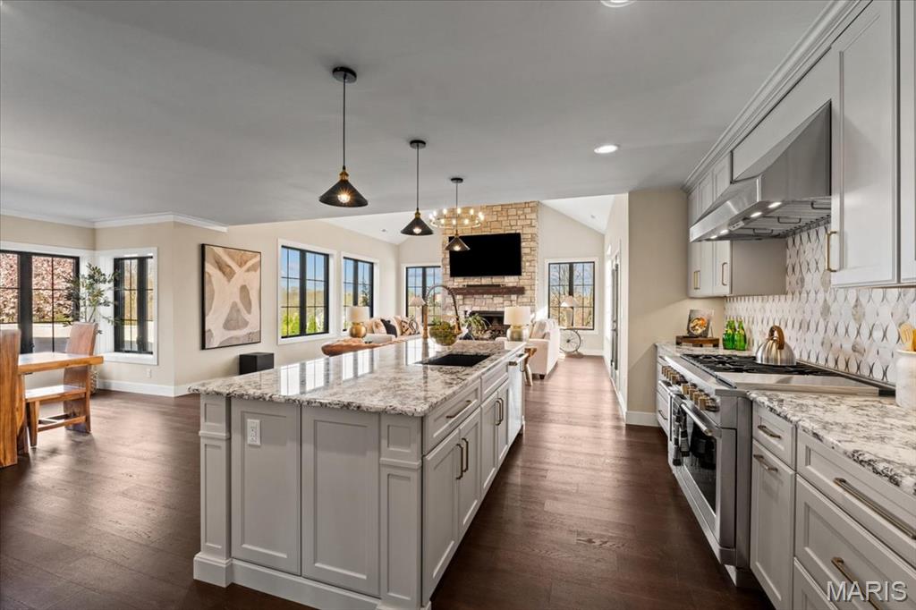 1824 Topping Road St. Louis, MO 63131 - Photo 14 of 73