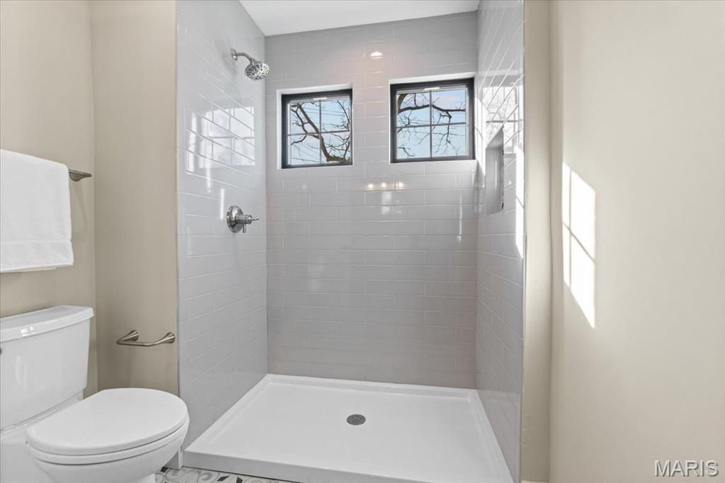 1824 Topping Road St. Louis, MO 63131 - Photo 40 of 73