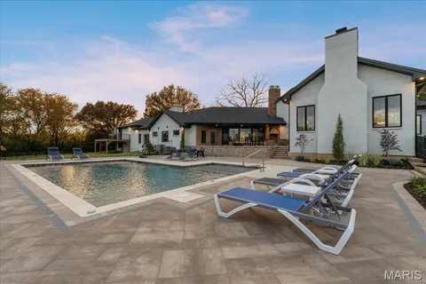 $2,749,900 | 1824 Topping Road, St. Louis, MO 63131