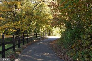 577 Prizer Court Downingtown, PA 19335 - Photo 19 of 29